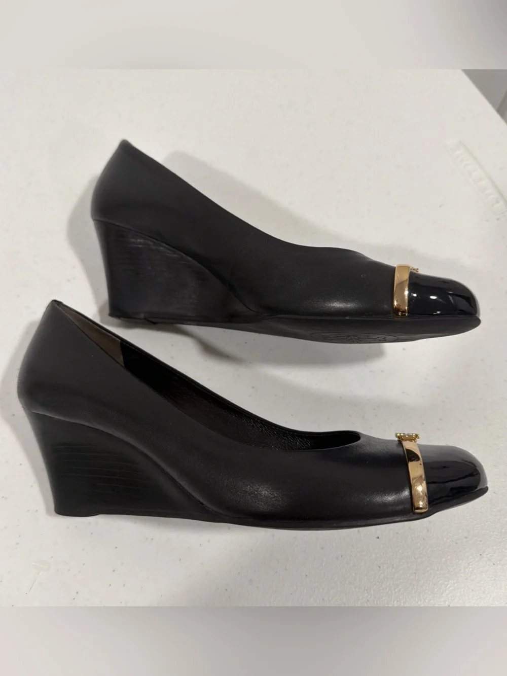 Tory Burch Black Leather Wedge Pumps with Gold Toe Bar - Picture 3 of 7